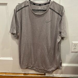 Nike running XL athletic t-shirt grey